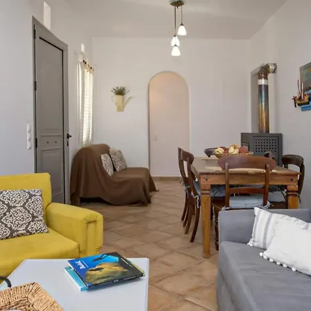 بيت للعطل Lilium House Tinos *
