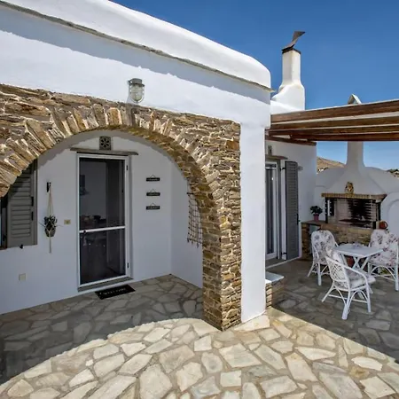 Lilium House Tinos بيت للعطل