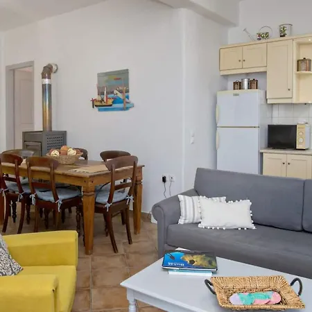 Lilium House Tinos