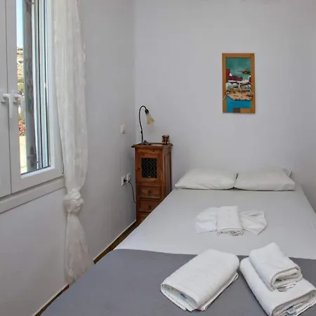 Lilium House Tinos