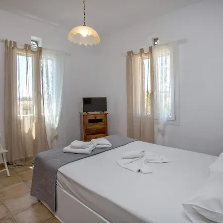 بيت للعطل Lilium House Tinos